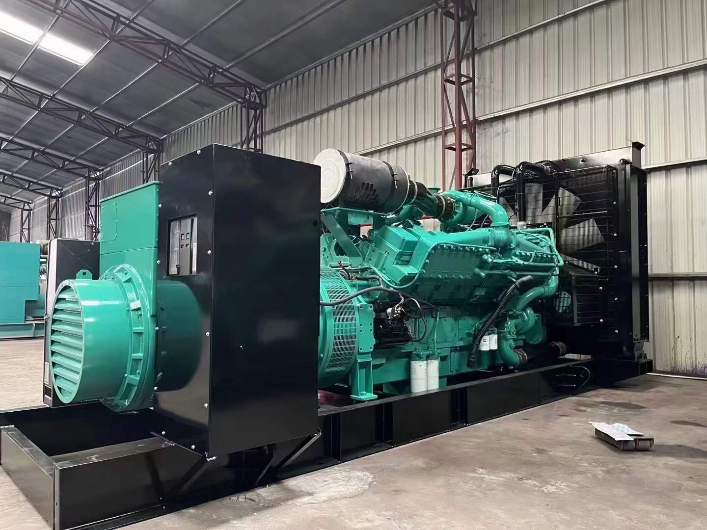 炉霍如何评估无功补偿装置的性能和效果？