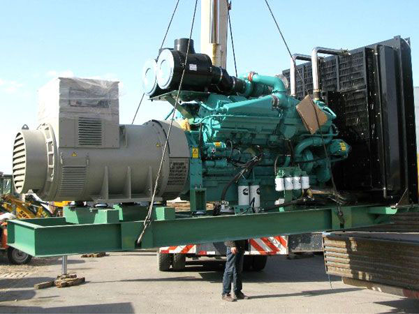 炉霍冬季柴油发电机启动前，如何检查燃油标号是否适配？